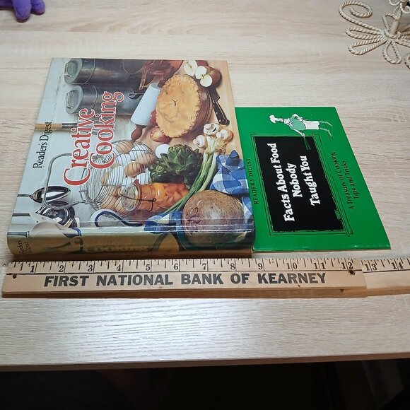 1978 Reader's Digest Creative Cooking Cookbook & Facts About Food Pamphlet - Picture 4 of 16